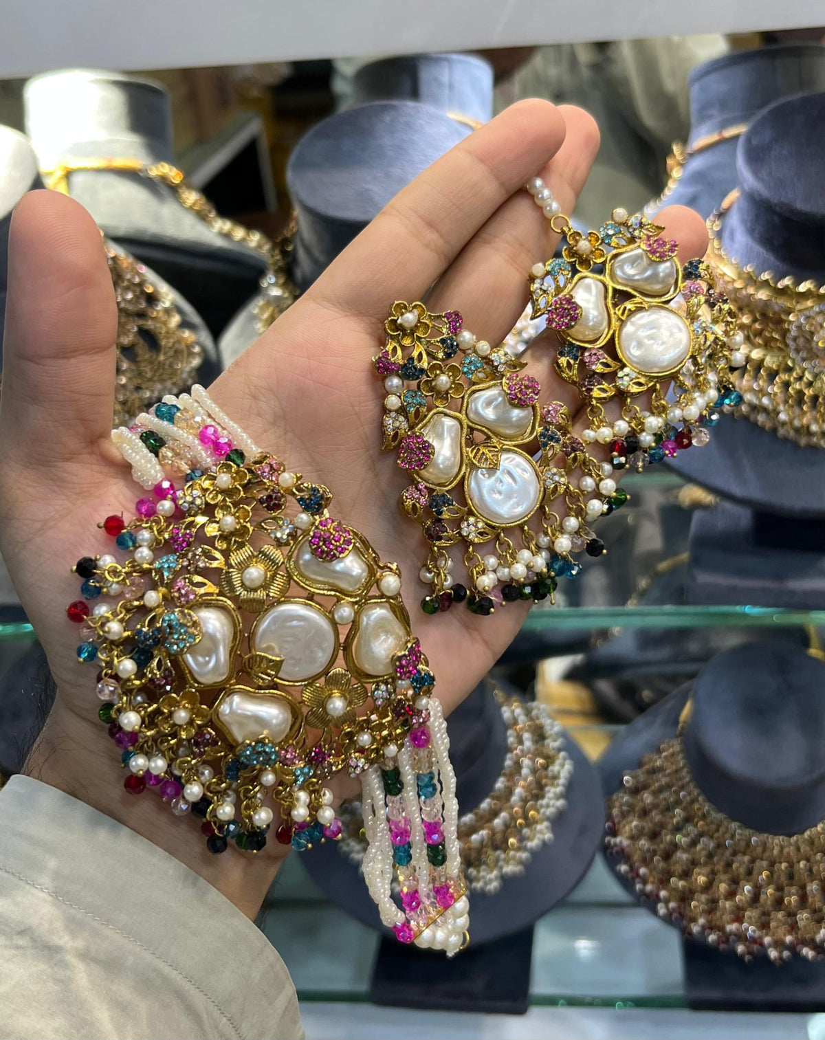 Turkish choker set with earrings and tikka, navratan multicolour stones